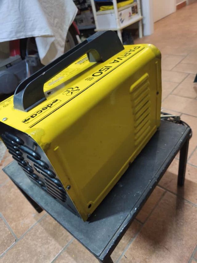 Saldatrice Deca 150E Corrente Alternata