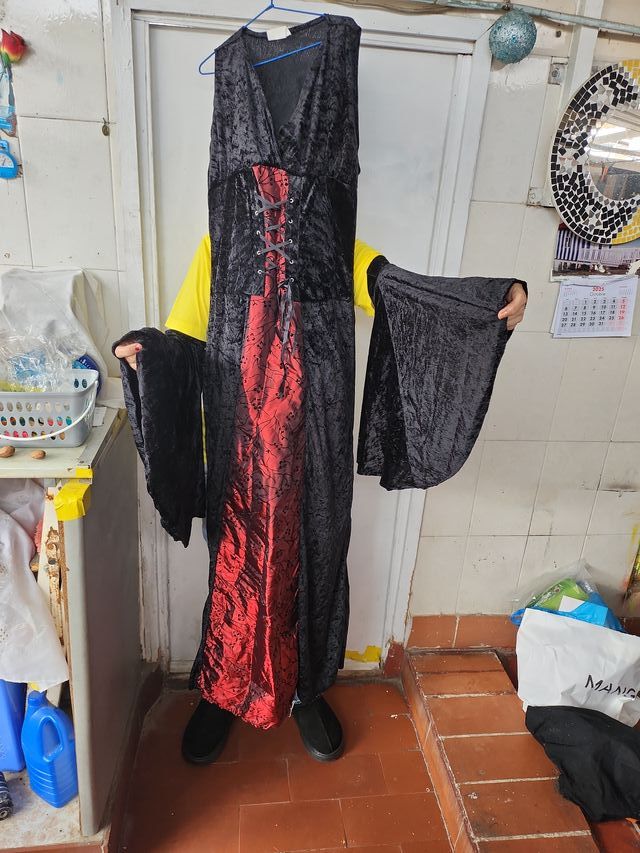 Disfraz Bruja Negro y Rojo