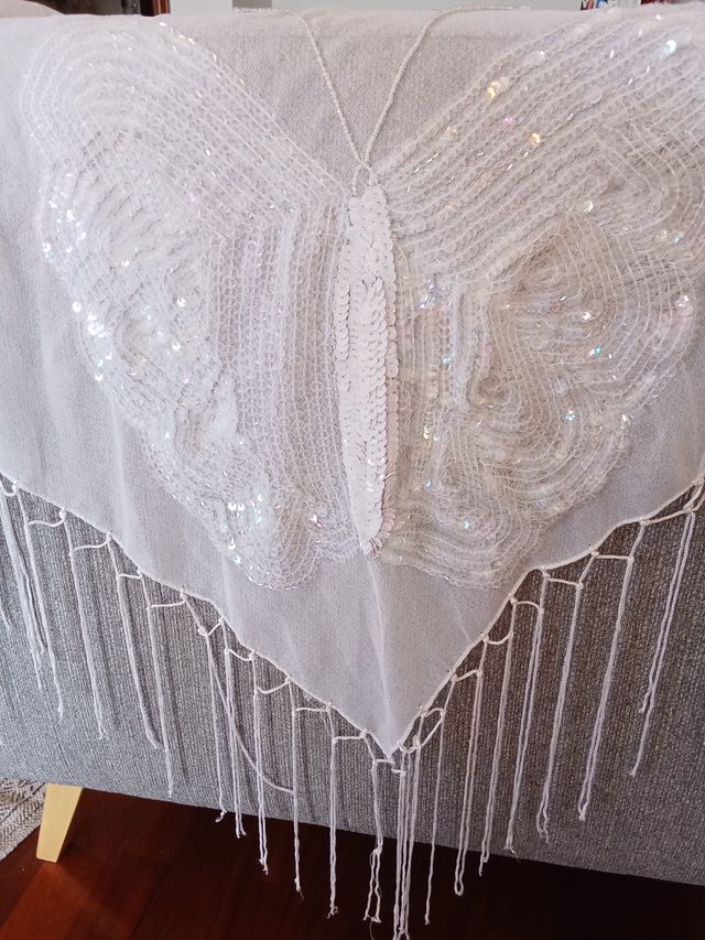 Fular/Pañuelo Blanco Mariposa Lentejuelas