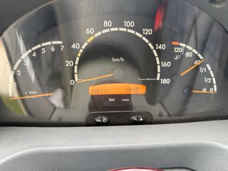 Mercedes-Benz Sprinter 2004