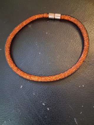 Collana con chiusura magnetica