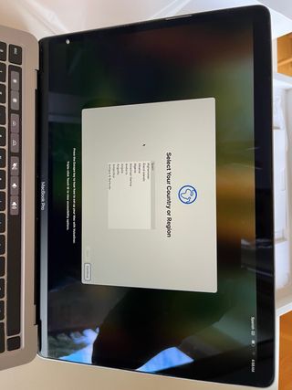 MacBook Pro 13' 2020 Plata/Gris Espacial