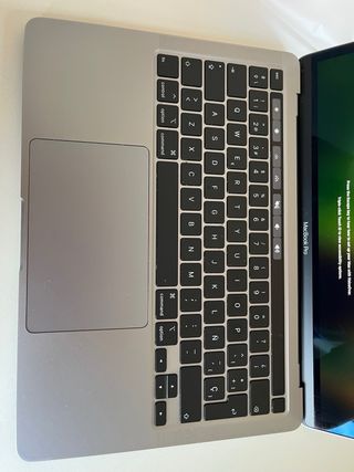 MacBook Pro 13' 2020 Plata/Gris Espacial