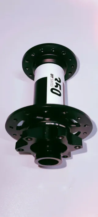 Buje Rueda Delantera E-bike DT Swiss 250