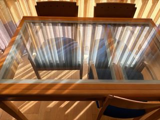 Tavolo da pranzo e sedie in vetro Calligaris