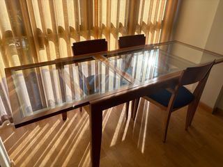 Tavolo da pranzo e sedie in vetro Calligaris