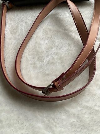 Borsello uomo con patta marrone-beige