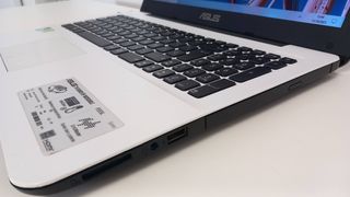 Portátil Asus X555L - Intel i7