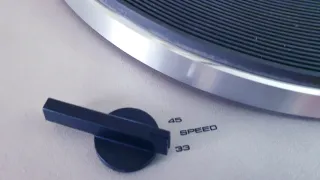 Piatto giradischi vintage Pioneer PL-512