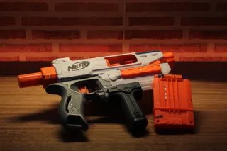 Nerf Modulus Mediator en perfecto estado
