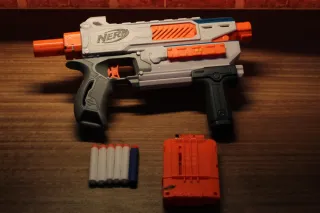 Nerf Modulus Mediator en perfecto estado