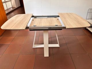 Mesa de comedor extensible madera y metal
