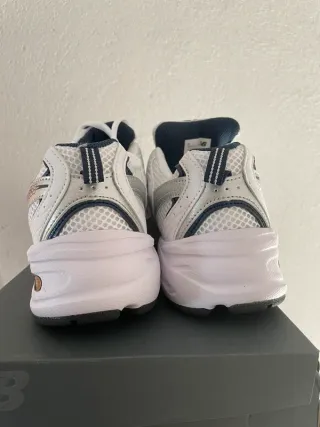 NB 530 Azul plata Talla 39.5