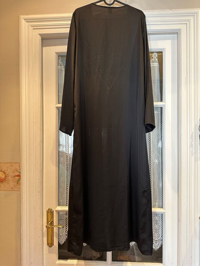 Abaya negra