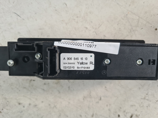 MANDO ELEVALUNAS DELANTERO DERECHO MERCEDES-BENZ