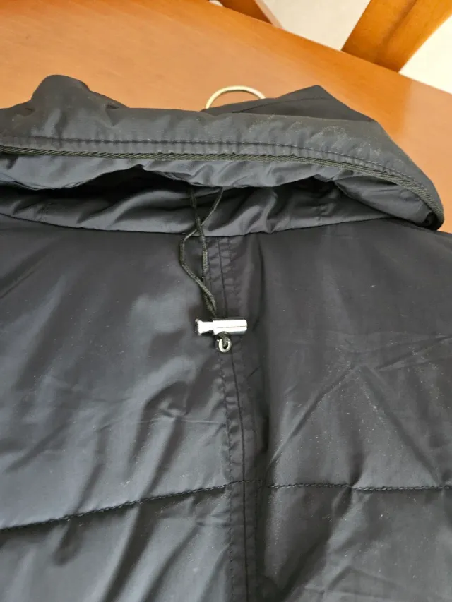 Chaqueta acolchada corta Bershka Negra Talla S
