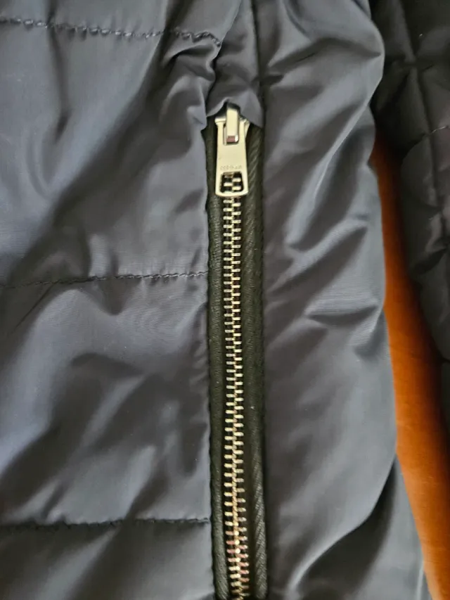 Chaqueta acolchada corta Bershka Negra Talla S