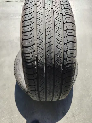 Cubiertas 235/60/R18 103V precio por  dos unidades