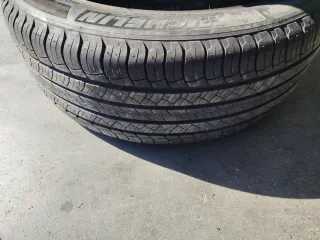 Cubiertas 235/60/R18 103V precio por  dos unidades