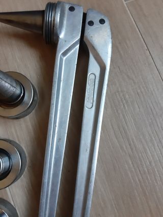 WIRSBO UPONOR expandidor original VIRAX