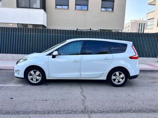 Renault Grand Scenic 2009