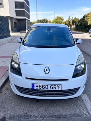 Renault Grand Scenic 2009