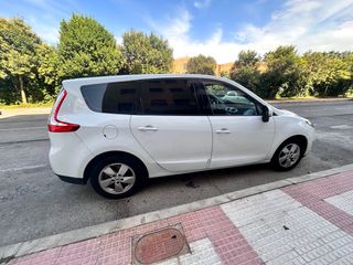 Renault Grand Scenic 2009