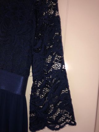 Abito da sera blu con pizzo