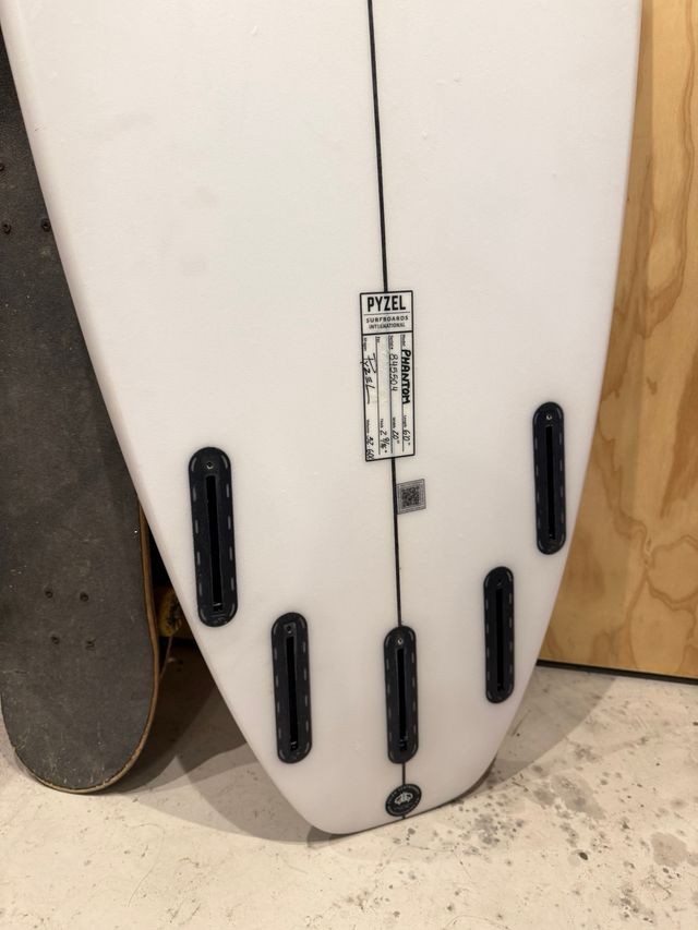 Tabla de surf Pyzel Phantom