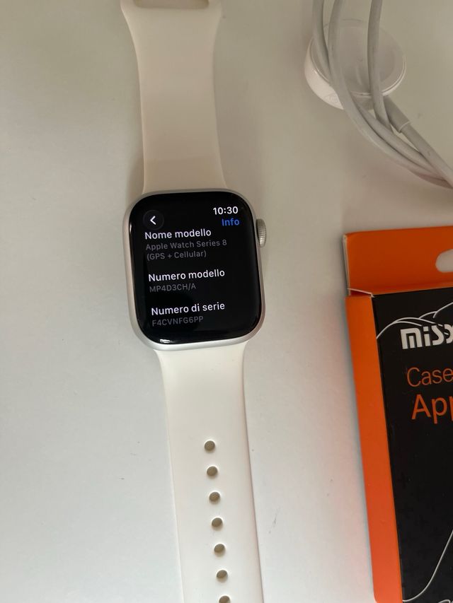 Apple Watch Serie 8 41mm Argento LTE gps+cellular