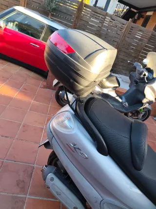 Baúl Piaggio X9