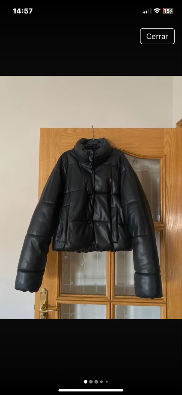 Plumas de cuero Zara negro