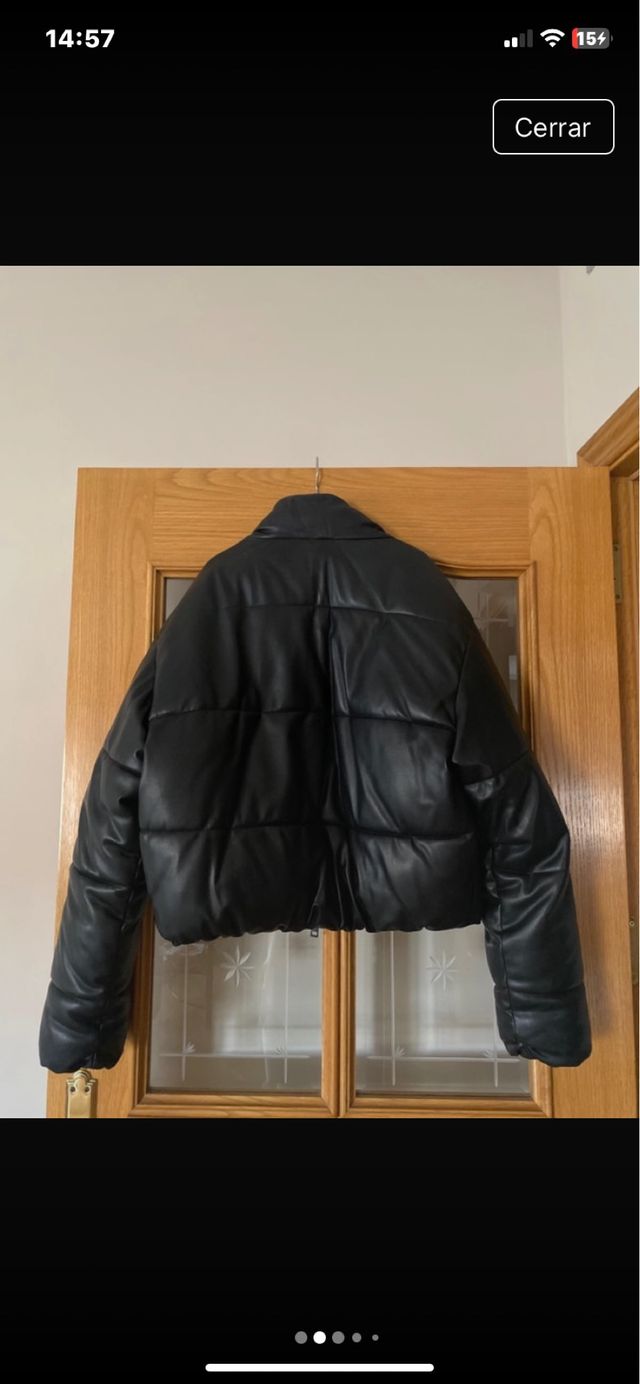 Plumas de cuero Zara negro