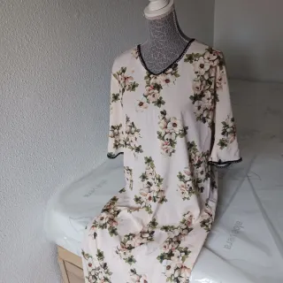 Caftán floral talla M/L