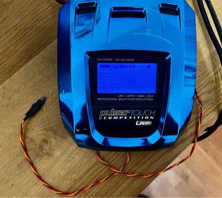 Caricabatterie LRP Pulsar Touch Competition
