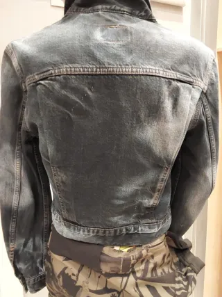 Cazadora levis  mujer talla M