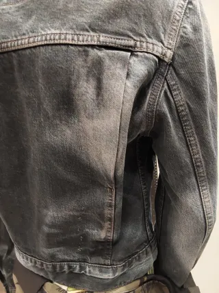 Cazadora levis  mujer talla M