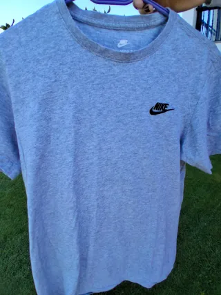 Camiseta Nike Gris Original