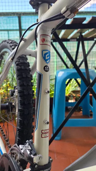 Bicicleta BTT Berg Trailrock