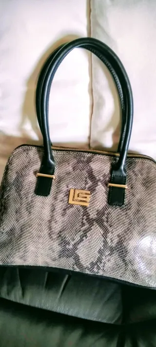 Bolso Guy Laroche Paris Piel vacuno 