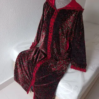 Jelaba Mobra Negra y Roja
