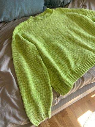 Jersey verde claro tejido