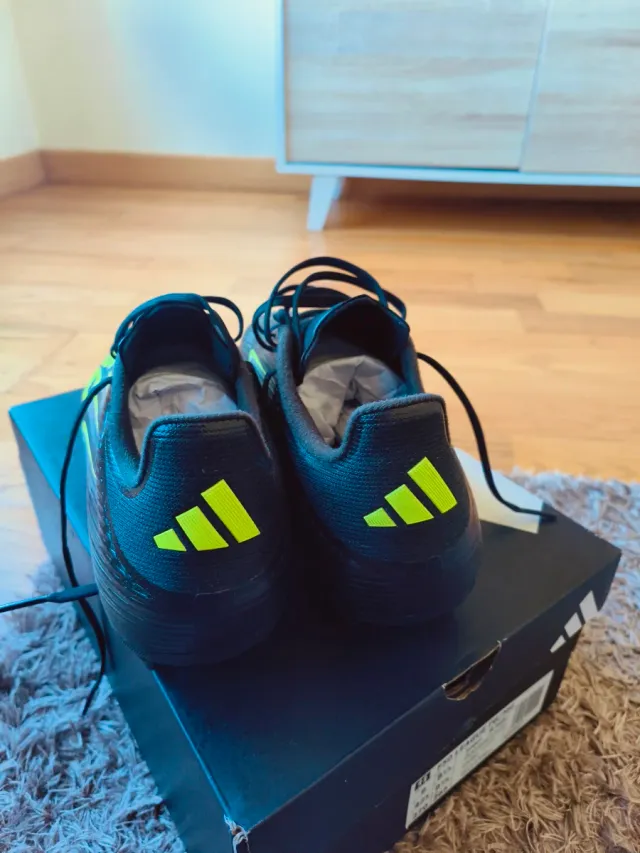 Botas de fútbol Adidas F50