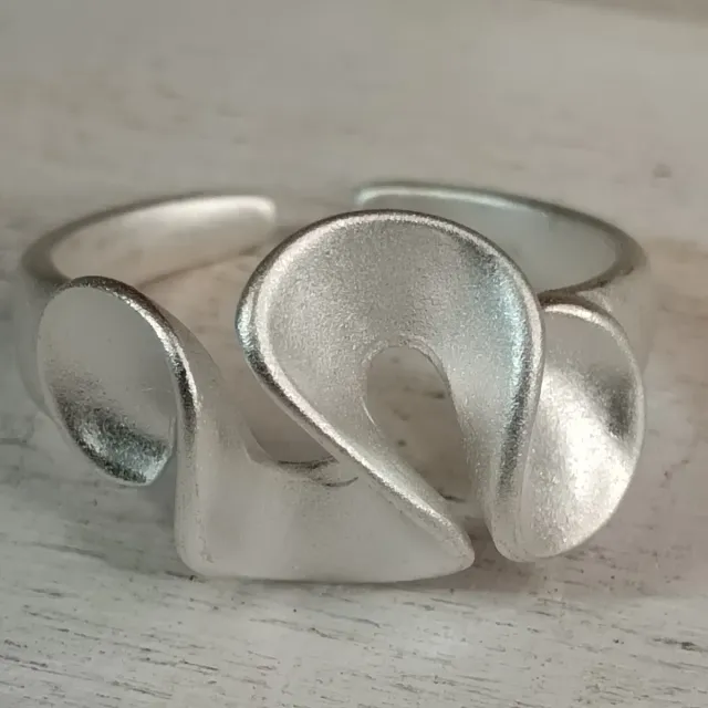Anillo Plata S925.Diseño Olas Ajustable. Muy llama
