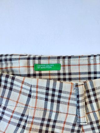 Pantaloni Benetton dritti colore beige e nero