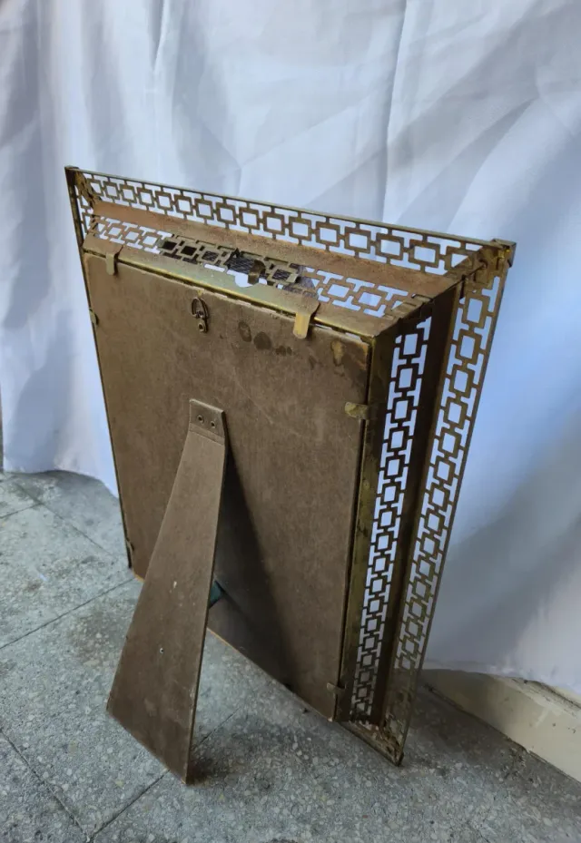 Quadro antico con cornice in metallo