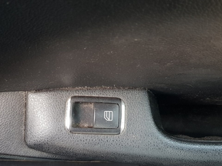 MANDO ELEVALUNAS TRASERO DERECHO MERCEDES-BENZ CL