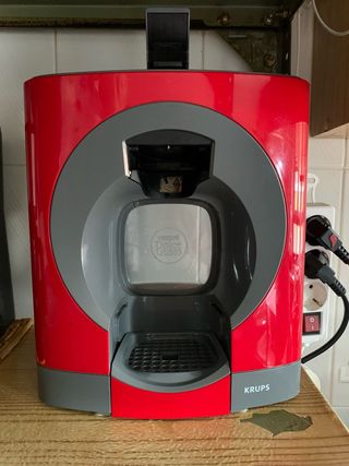 Cafetera Nespresso Krups Roja