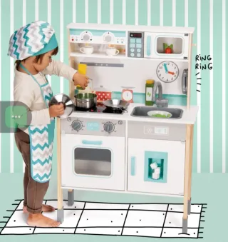 Cocinita de madera para niños