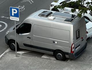 CAMPER